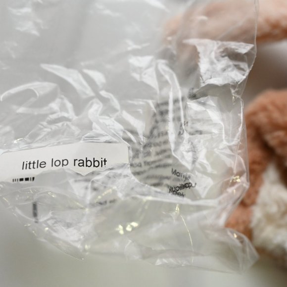 Folkmanis Puppet Little Lop Rabbit Puppet Brand New With Tags - Picture 4 of 6